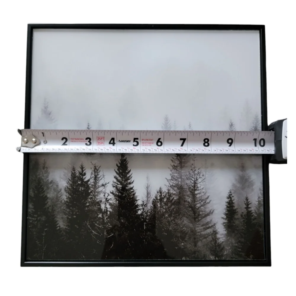 (D) Black/White Crystal Glass Wall Decor - Picture 4 of 5